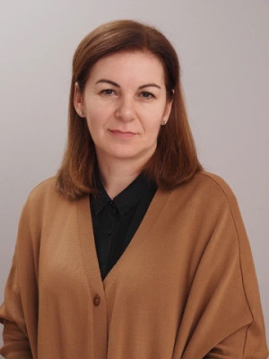 Заместитель заведующего Гукова Айшат Инальевна Заместитель заведующего Гукова Айшат Инальевна