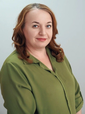 Педагогический работник Абайханова Асият Казбековна
